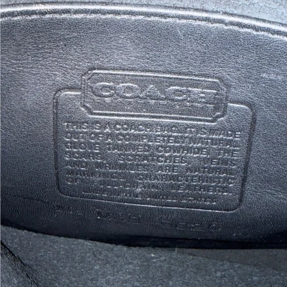 Vintage Coach Black Leather Crossbody Shoulder Bag 9620 - Picture 3 of 4